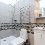 Golden Rose ! S Apartment *