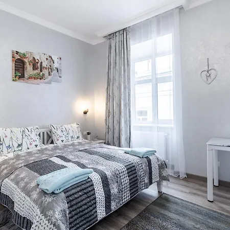 Apartment Golden Rose ! S *
