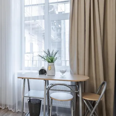 Golden Rose ! S Λβιβ