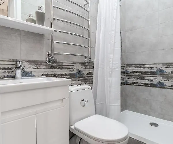 Golden Rose ! S 公寓 *